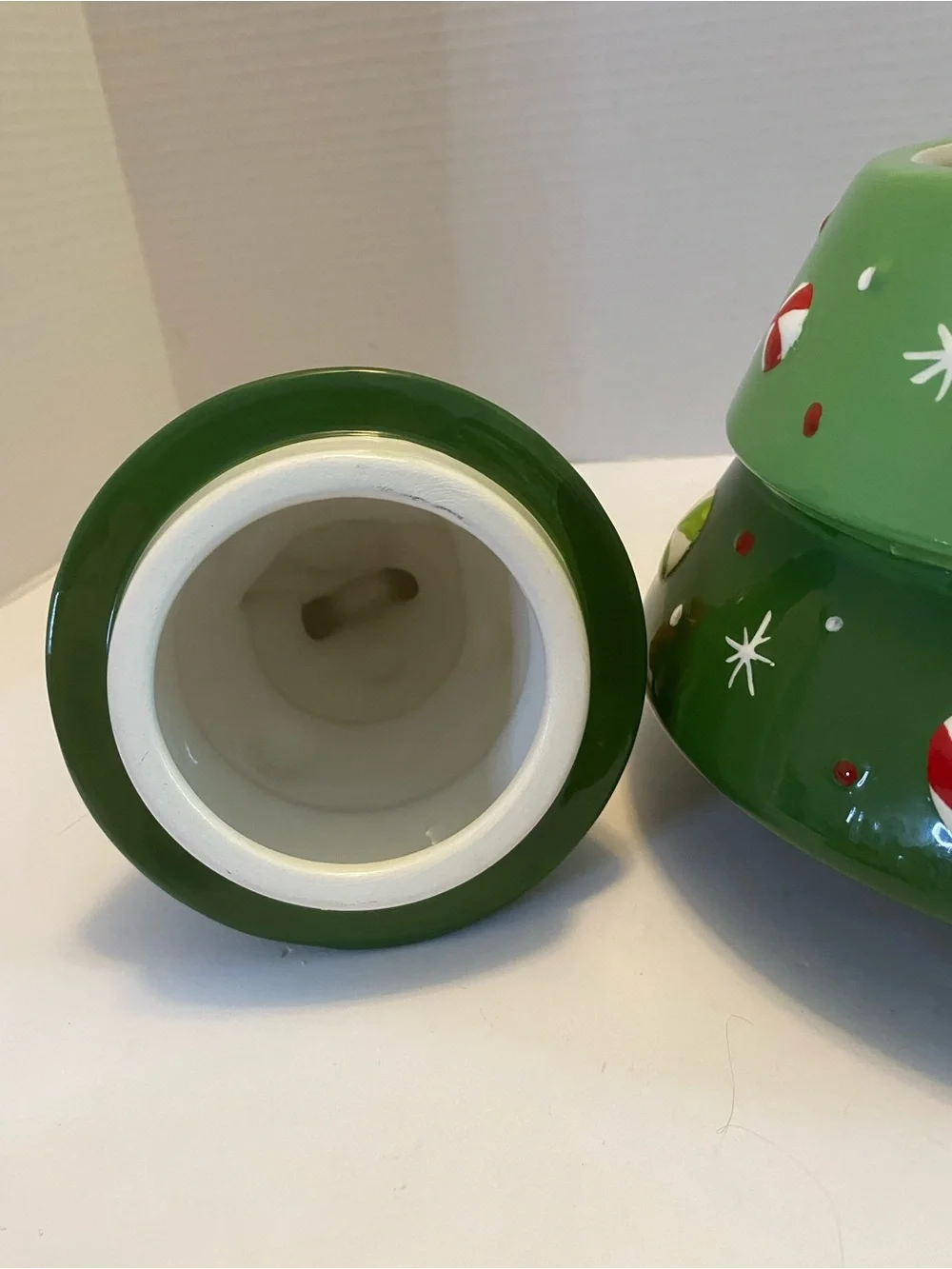 Christmas Tree Cookie Jar w/ Gum Drops & A Bow Atop The Tree Holiday Decor